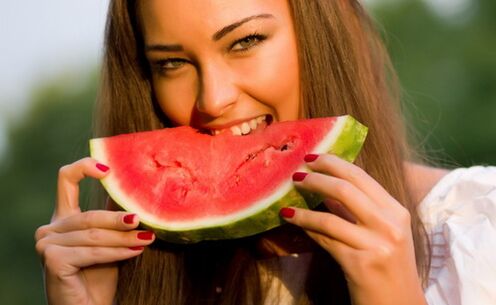 feedback positivo de mulheres sobre a dieta de melancia para perda de peso
